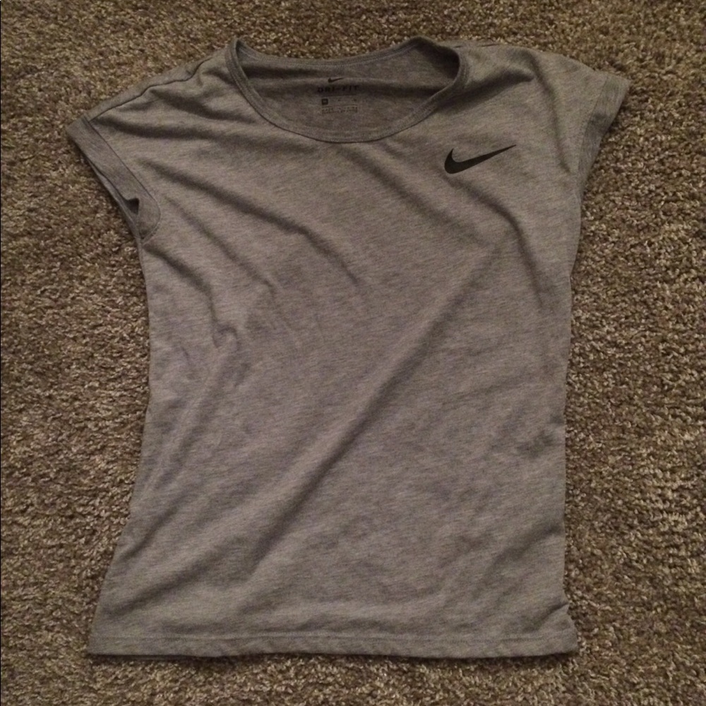 Girls nike shirt:)
